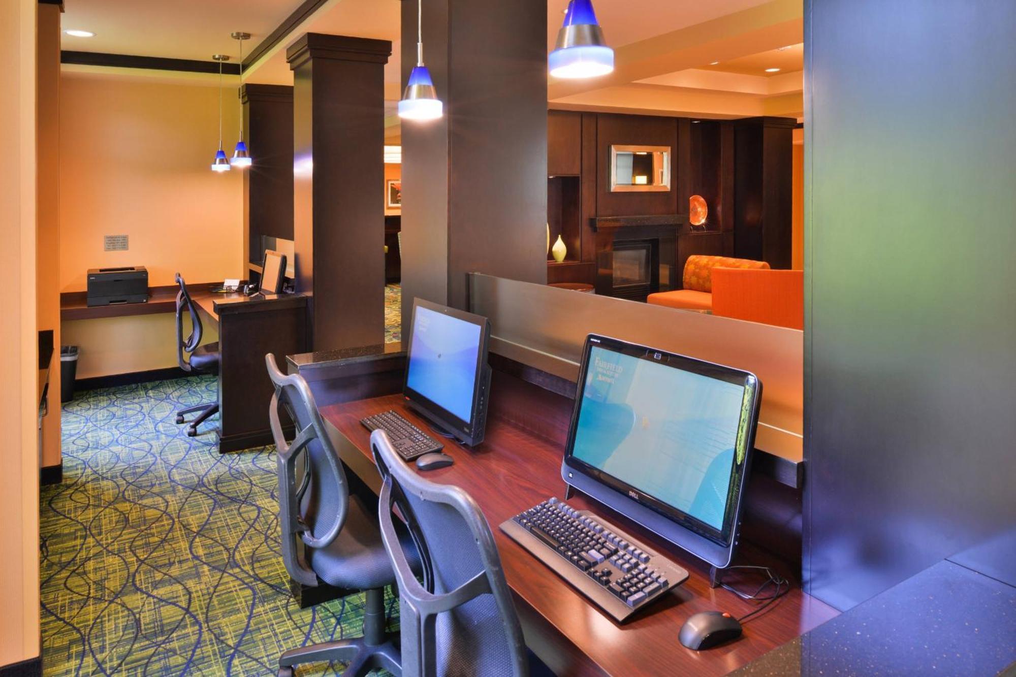 Fairfield By Marriott Tacoma Puyallup Exterior photo